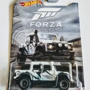 Hot Wheels 2020 Forza Motorsport 1 of 5 2015 Land Rover Defender Double Cab GJV66