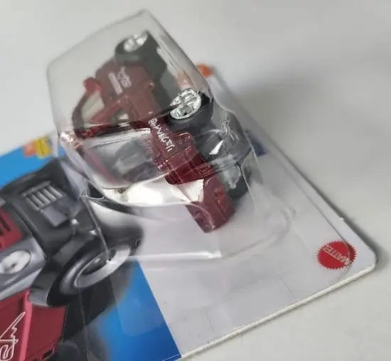 Hot wheels 2023 Hot Trucks 2 of 10 Mighty K super treasure hunt red  HKL18 - Damaged