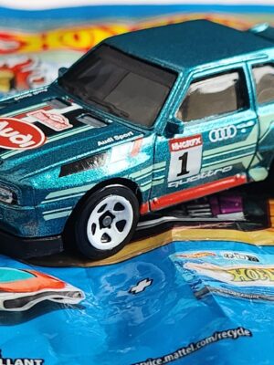 Hot Wheels 2024 Mystery Models Series 3 -1 of 10 - 1984 Audi Quattro  blue (chase) FWG04