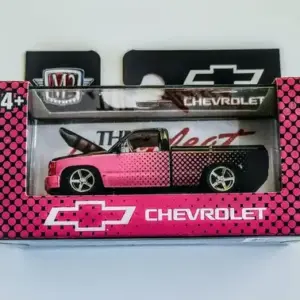 M2 Machines Series 32600-R78 - 1992 Chevrolet C1500 SS 454 pink 24-34