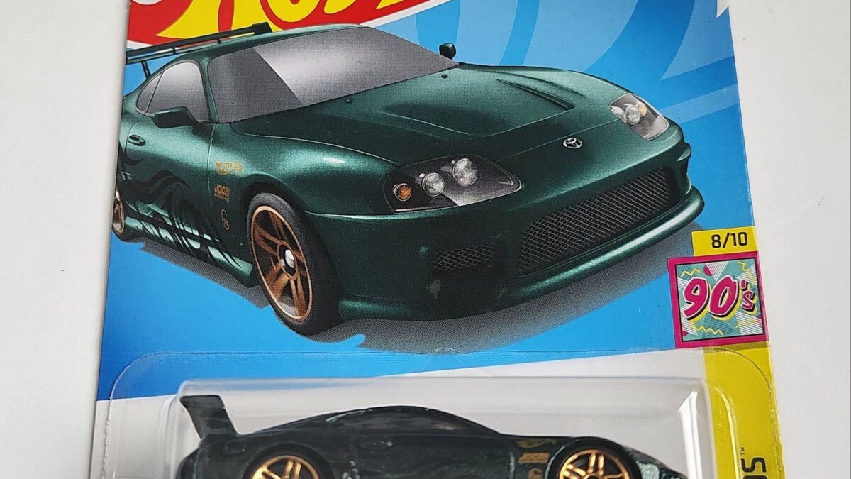 Hot Wheels 2024 HW The 90s 8 of 10 Toyota Supra dark green pearl