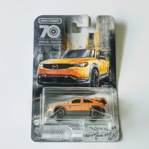 Matchbox 2023 Moving Parts 70th Special Edition 4 of 5 - 2021 Mazda MX orange HMV16