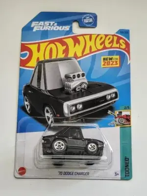 Hot wheels 2023 Tooned 2 of 5 - 1970 Dodge Charger black (Fast & Furious) HKG57