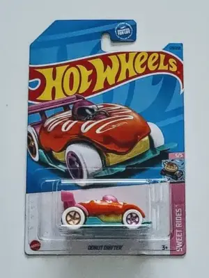 Hot wheels 2023 Sweet Rides 5 of 5 - Donut Drifter orange treasure hunt HKK97