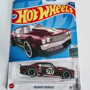 Hot Wheels 2022 HW Contoured 3 of 5 1970 Chevy Chevelle purple HCV24