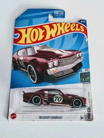 Hot Wheels 2022 HW Contoured 3 of 5 1970 Chevy Chevelle purple HCV24