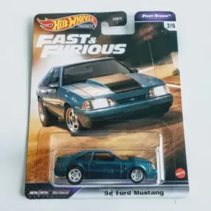Hot Wheels 2021 Fast and Furious Fast Stars 4 of 5 1992 Ford Mustang blue GRL72