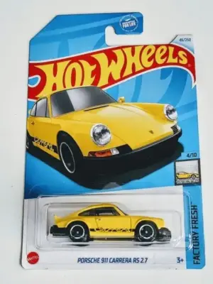 Hot wheels 2024 Factory Fresh 4 of 10 - Porsche 911 Carerra RS 2.7 yellow HCT49 Hot wheels 2024 Factory Fresh 4 of 10 - Porsche 911 Carerra RS 2.7 yellow HCT49