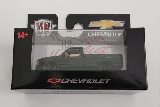 M2 Machines 2023 GMC Chevrolet Series Release 32600- WMTS17 1992 Chevrolet C1500 SS 454 black