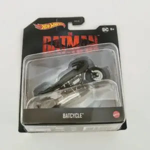 Hot Wheels 2022 Batman Premium 1:50 scale The Batman Bat Cycle GTT29