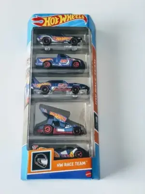 Hot Wheels 2022 5 Packs HW Race Team HFV87