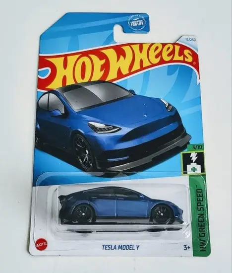 Hot wheels 2024 HW Green Speed 3 of 10 Tesla Model Y blue HTB80