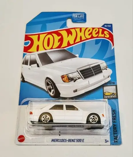 Hot Wheels 2021 Factory Fresh 8 of 10 Mercedes-Benz 500 E white HCY42 Dollar General