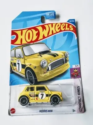 b48b4559-4620.webp Hot Wheels 2022 Compact King 5 of Mini Morris Treasure hunt yellow HCY07