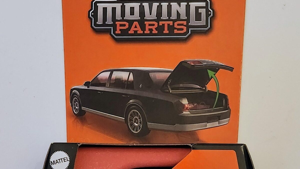 Matchbox 2025 FWD28 - 2024 Toyota Century black JBW57