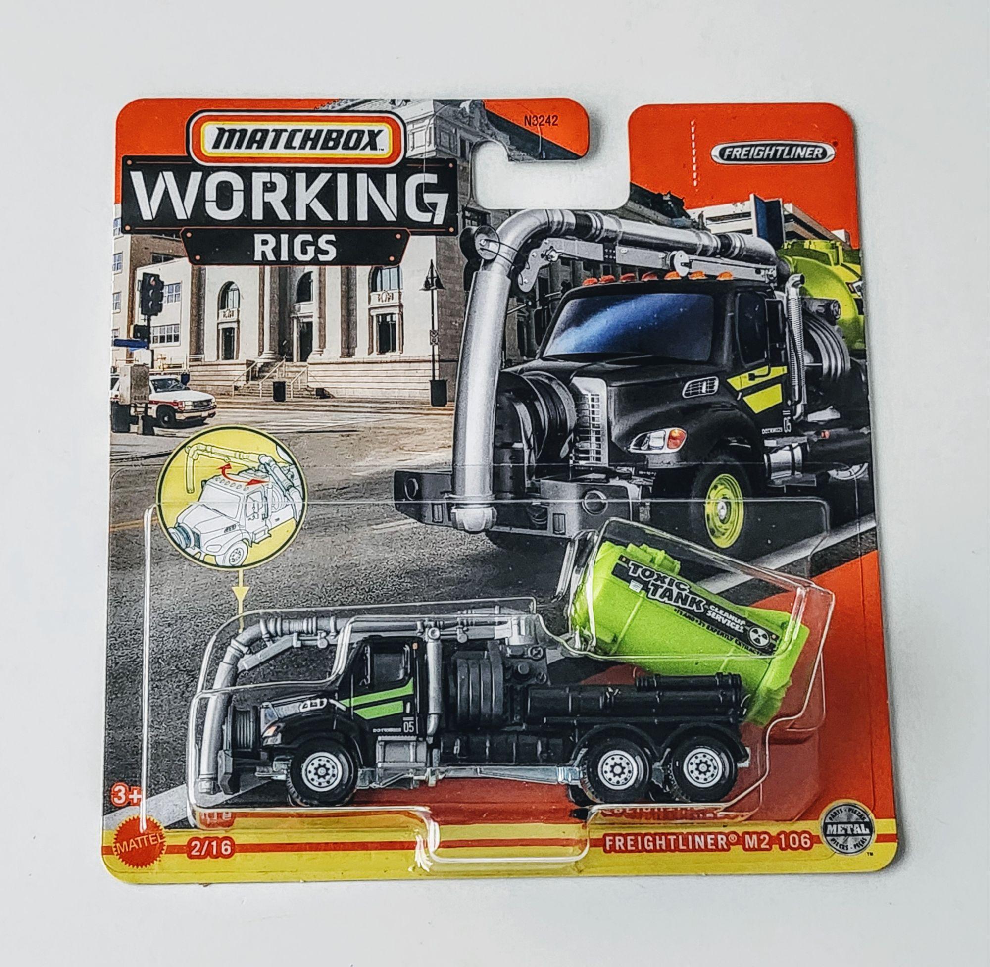 Matchbox Working Rigs 2022 2 of 16 Tank Freightliner M2 106