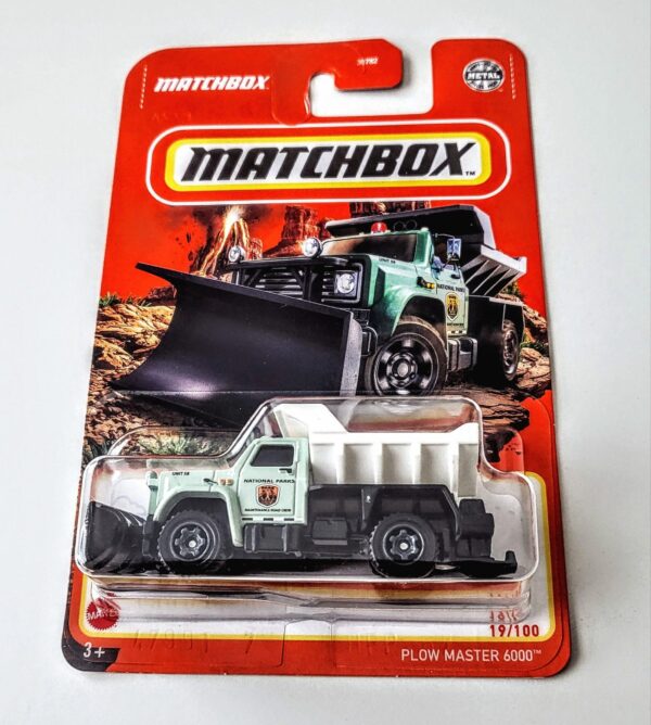 Matchbox 2023 61 of 100 Plow Master 6000 green National Parks HFP67