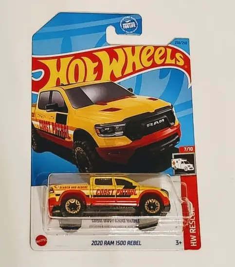 Hot wheels  2023 HW Rescue 7 of 10 - 2020 Ram 1500 Rebel yellow treasure hunt HKL04