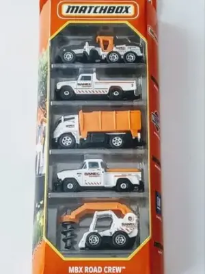 Matchbox 2021 5 Pack City Road Crew GVY39 Ranec - 1962 Nissan Junior 57 Stepside