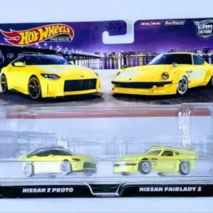 Hot Wheels 2022 Car Culture 2 pack - Nissan Z Proto and Nissan Fairlady Z yellow HFF33