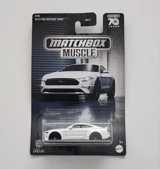 Matchbox 2023 Muscle Series 1 of 6 2019 Ford Mustang Coupe white - HLM65