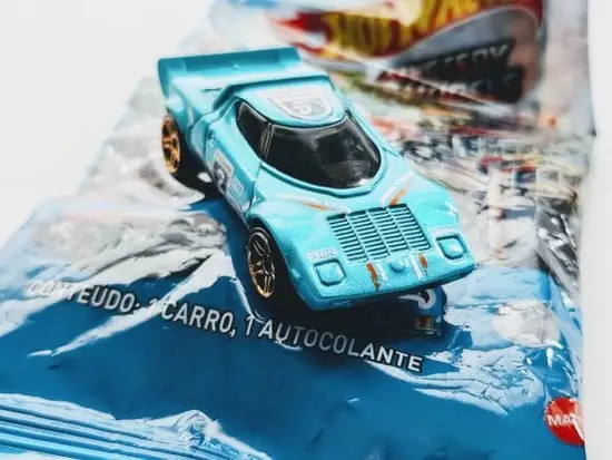Hot Wheels 2021 Mystery Models Series 1 - 2 of 10 -Lancia Stratos turquoise GTD93