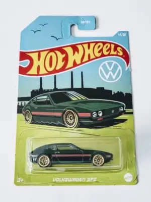 Hot Wheels 2022 Volkswagen Series 4 of 8 Volkswagen SP2 green HDH43