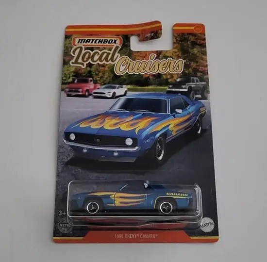 Matchbox 2022 Local Cruisers 7 of 12 1969 Chevy Camaro blue HFJ42