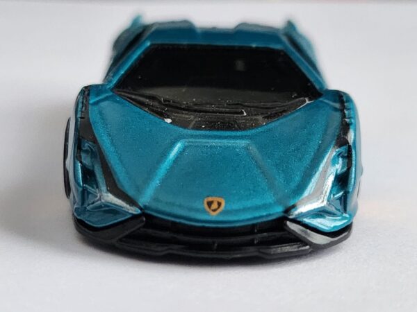 Hot wheels 2024 Multi-pack exclusive Lamborghini Sian FKP 37 Blu Uranus HCT08