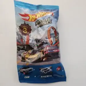 Hot Wheels 2019 Mystery Models Series 3 - 3 of 10 1971 Datsun Bluebird 510 Wagon Red GDB64 (unopened)