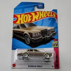 Hot Wheels 2023 HW The 80s 7 of 10 1980 Cadillac Seville brown HKG85