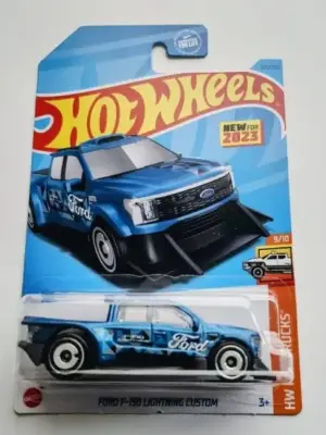 Hot wheels 2023 HW Hot Trucks 9 of 10 Ford F-150 Lightning custom blue HKG66