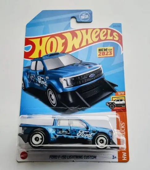 Hot wheels 2023 HW Hot Trucks 9 of 10 Ford F-150 Lightning custom blue HKG66