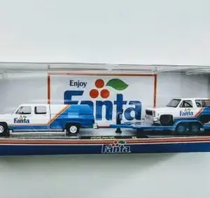 M2 machines Auto Hauler Coco cola series 56000-S02 1973 GMC Sierra 3500 &amp; 1973 GMC Jimmy Sierra white Fanta Livery 23-05