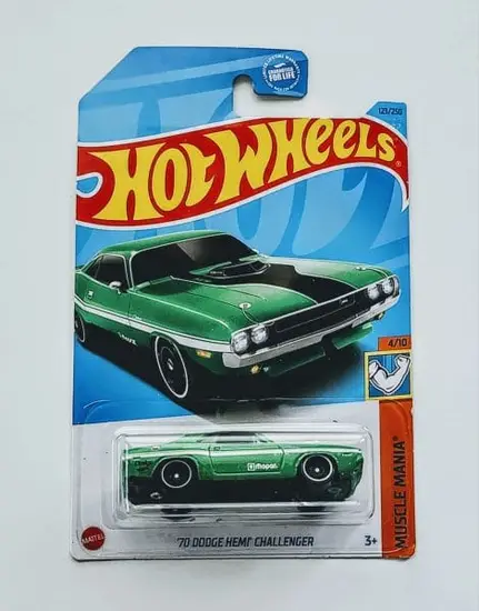 Hot wheels 2023 Muscle Mania 4 of 10 - 1970 Dodge Hemi Challenger green HKJ55