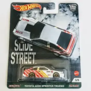 Hot Wheels 2021 Car Culture Slide Street 3 of 5 Toyota AE86 Sprinter Trueno GRJ83 (Formula Drift)