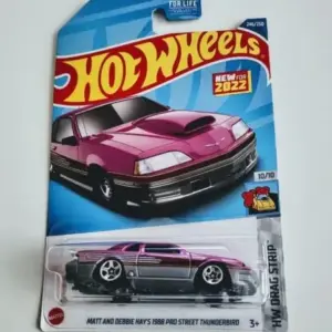 Hot Wheels 2022 HW Drag Strip 10 of 10 - Matt and Debbie Hays 1988 Pro street Thunderbird pink hct25
