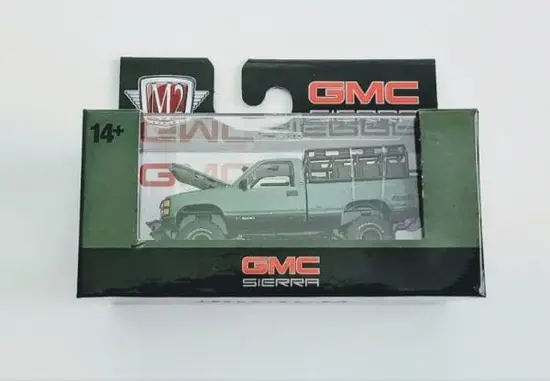 M2 Machines 2023 GMC Chevrolet Series Release 32600- WMTS17 1992 Chevrolet C1500 SS 4x4 green