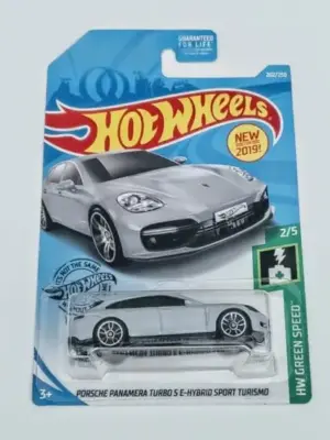 Hot Wheels 2019 HW Green Speed 2 of 5  Porsche Panamera Turbo S E-Hybrid Sport Turismo gray FYB51