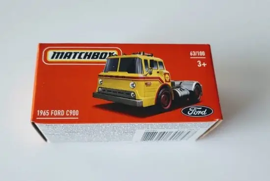 Matchbox 2022 Power Grabs MBX Highway 63 of 100 - 1965 Ford C900 Shell Truck HFT83