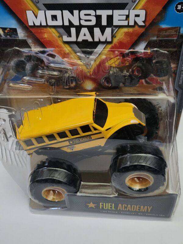 Monster jam series 30 Trucks on Duty - Feul Academy #20141173