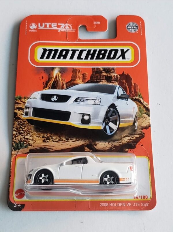 Matchbox 2021 Mbx Off Road 64 of 100 - 2008 Holden VE UTE SSV white 70th anniversary GXN79