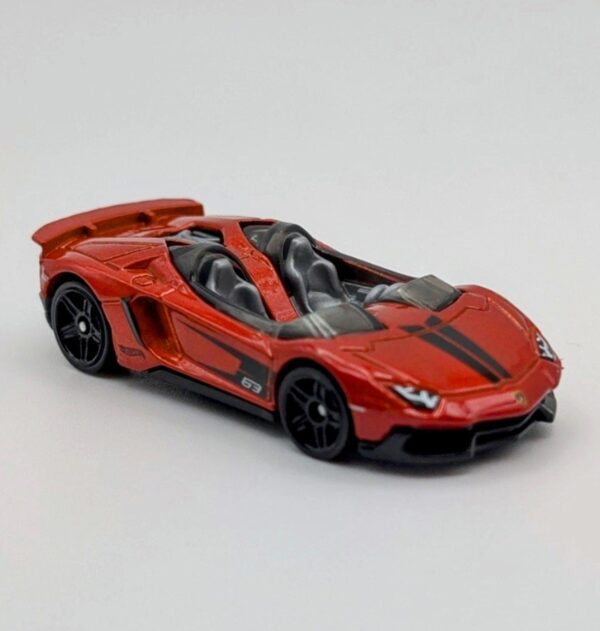 Hot wheels 2025 Mystery models series 3 - #1 Lamborghini Aventador J chase (Unopened)