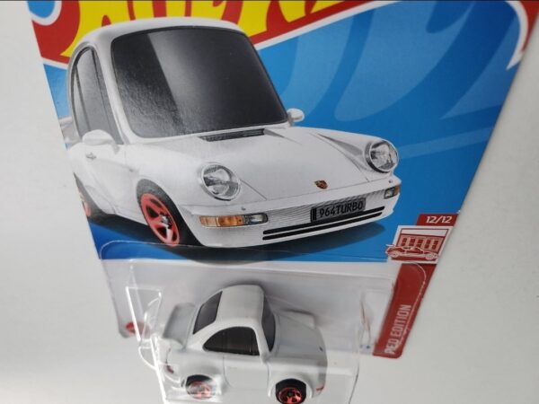 Hot wheels 2024 target red edition 12-of-12 porsche 911-turbo-3-6 964 white htf84