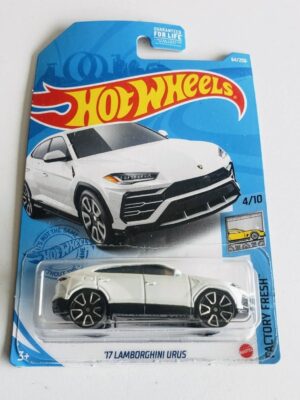 Hot Wheels 2021 Factory Fresh 2017 Lamborghini Urus (white) GRY29