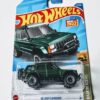 Hot Wheels 2022 Baja Blazers 10 of 10 - 1995 Jeep Cherokee Moss Green HCT10