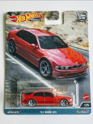 Hot wheels 2023 Car Culture Canyon Warriors 2001 BMW M5