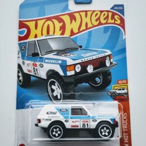 Hot wheels 2021 HW Hot Trucks Range Rover Classic GameStop exclusive white HCY49