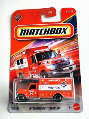 Matchbox 2026 #17 International Terrastar Medi Vac ambulance orange JHN09