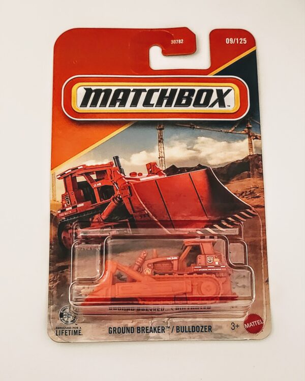 Matchbox 2026 #9 Ground Breaker National Parks fire watch red JHN18